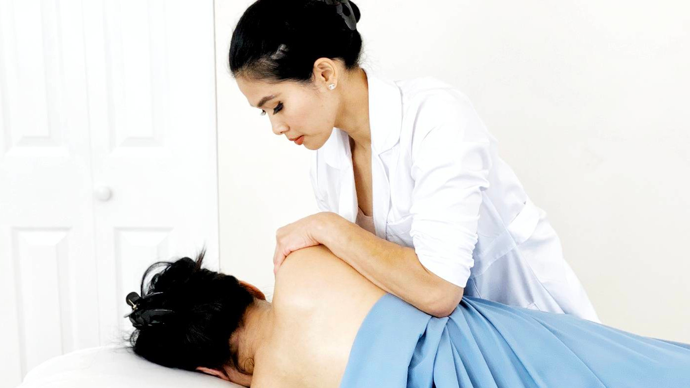 Signature massage session